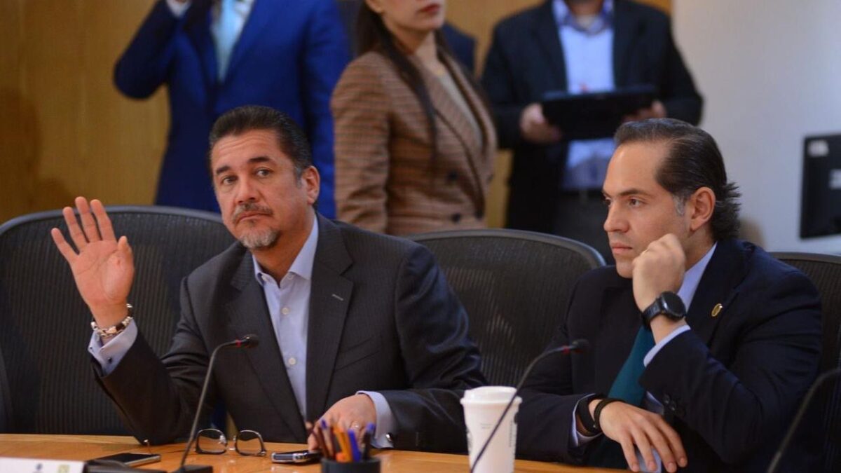 El coordinador del PVEM en la Cámara de Diputados, Carlos Puente, se destapó para contender por la gubernatura de Zacatecas en 2027.