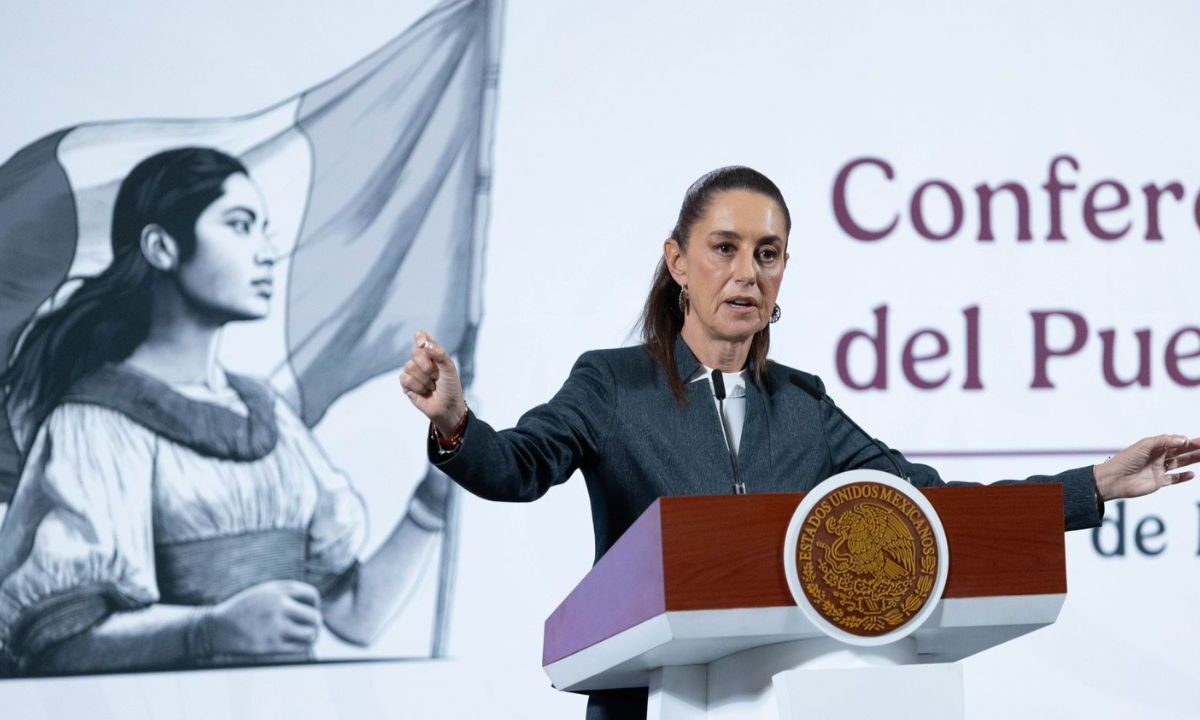 Claudia Sheinbaum durante la Mañanera del Pueblo.