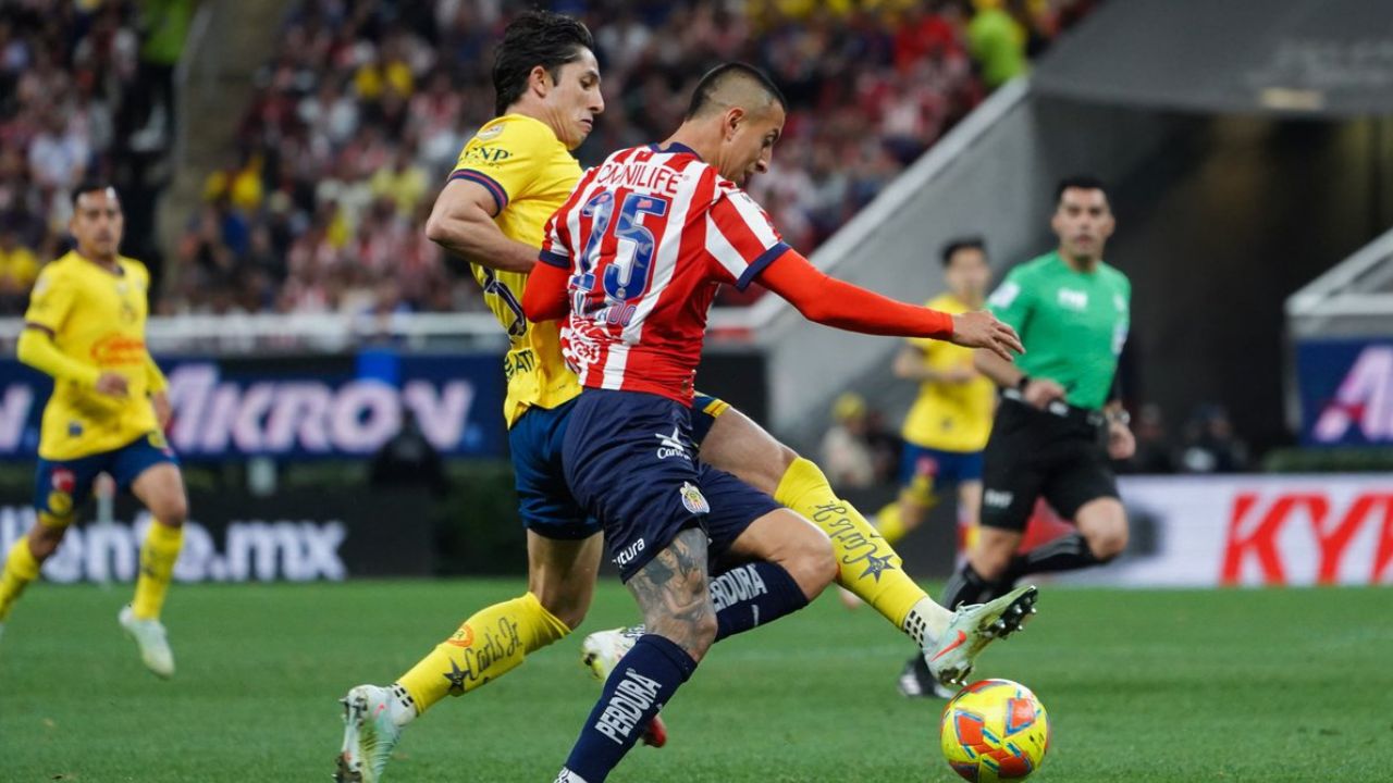 América y Chivas terminan su partido de la jornada 11 del Torneo Clausura 2025 con un empate a cero y un jugador expulsado de Guadalajara.