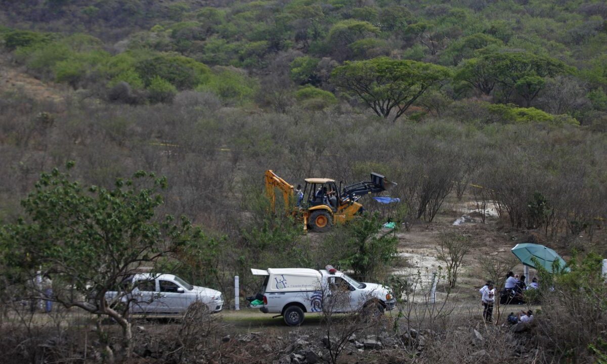 En julio de 2023, el colectivo Madres Buscadoras de Jalisco localizó un predio de inhumación clandestina, el cual fue considerado una mega fosa