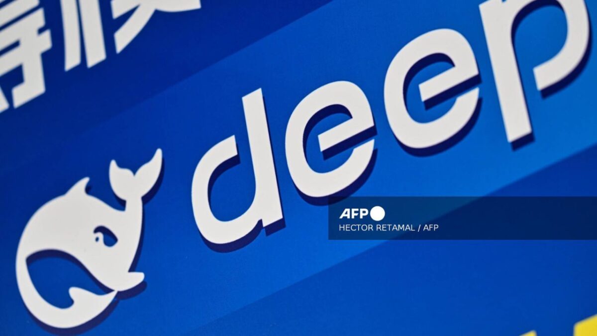 DeepSeek alcanzó a nivel mensual, 33.7 millones de usuarios activos en todo el mundo.