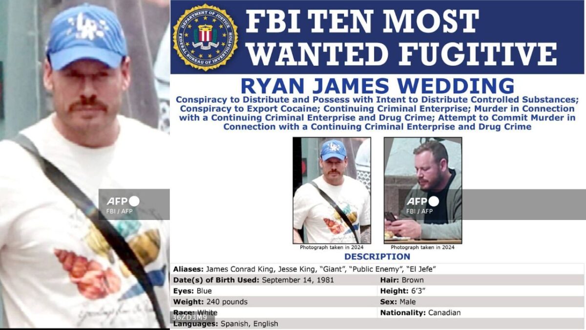 El FBI emitió una ficha de búsqueda con recompensa de 10 mdd por Ryan James Wedding, incluido en su lista de los 10 fugitivos más buscados.