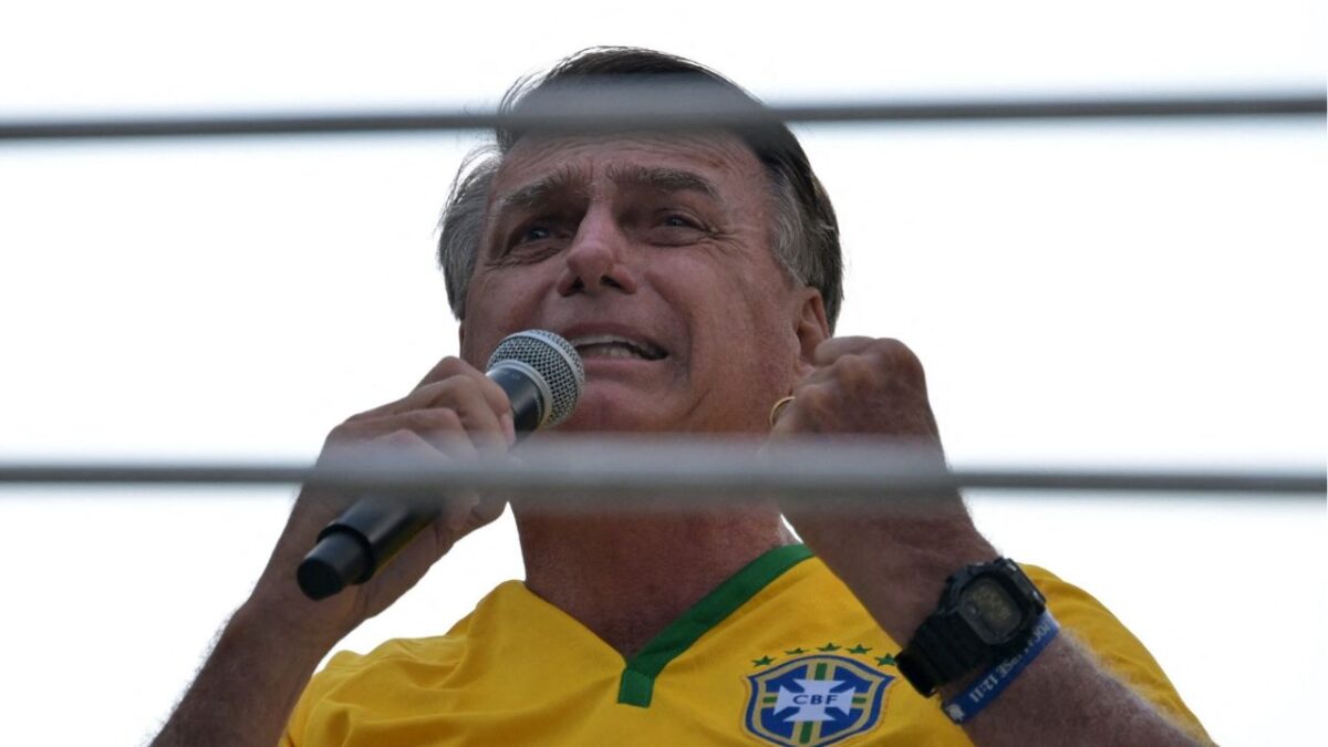 La fiscalía de Brasil desestimó argumentos presentados por la defensa de Jair Bolsonaro para no ser juzgado por golpe de Estado.