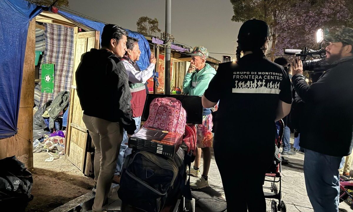 Trasladan a albergues a migrantes víctimas de extorsión en la alcaldía Gustavo A. Madero.