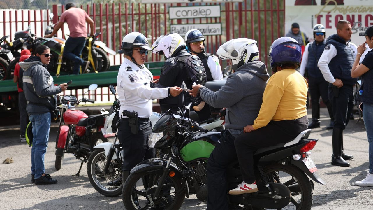 El Gobierno de Huixquilucan implementó el Operativo de Inspección y Reordenamiento de Motocicletas.