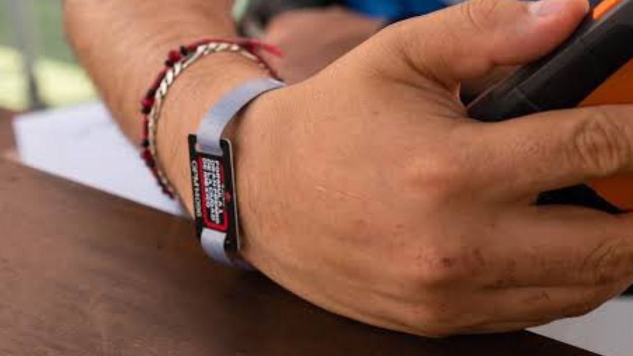 Llega al Congreso CDMX regulación de pulseras cashless en festivales