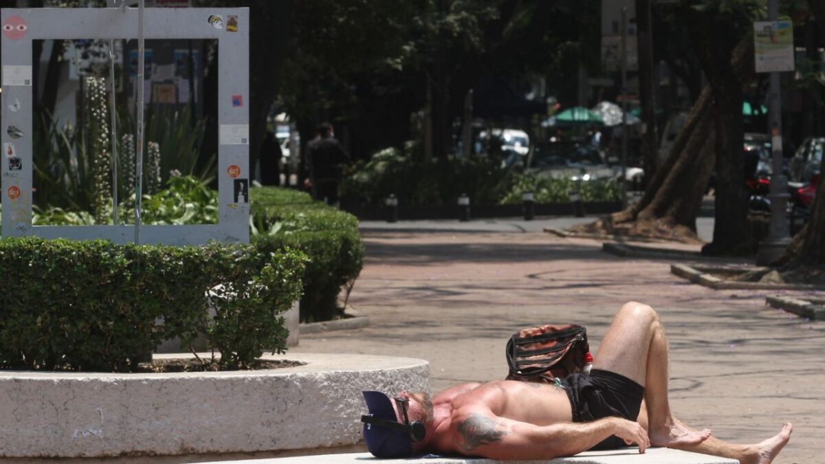 Ola de calor presente en la capital de México