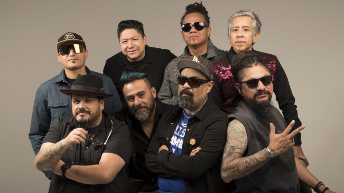 Panteón Rococó volvió al foro en el que ofreció su primera presentación formal como banda