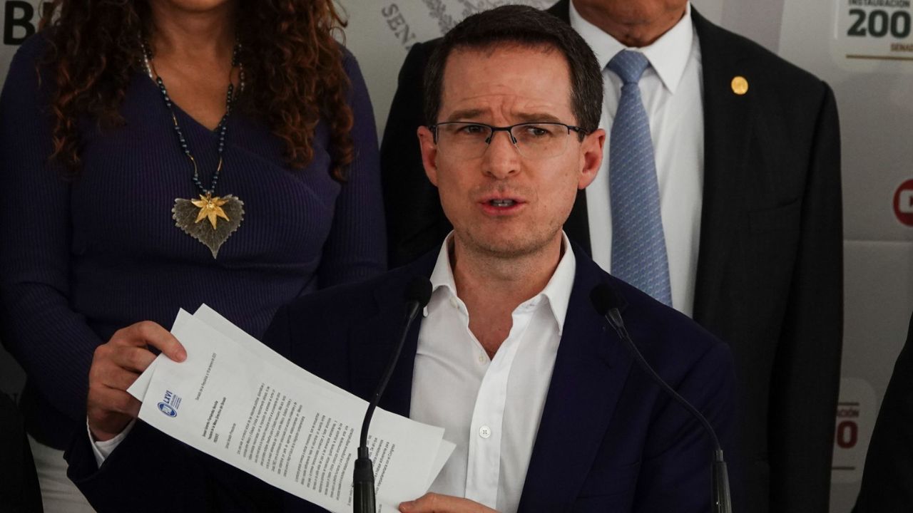 Ricardo Anaya criticó la convocatoria de la presidenta Claudia Sheinbaum, a un mitin en el Zócalo por los aranceles de EU.