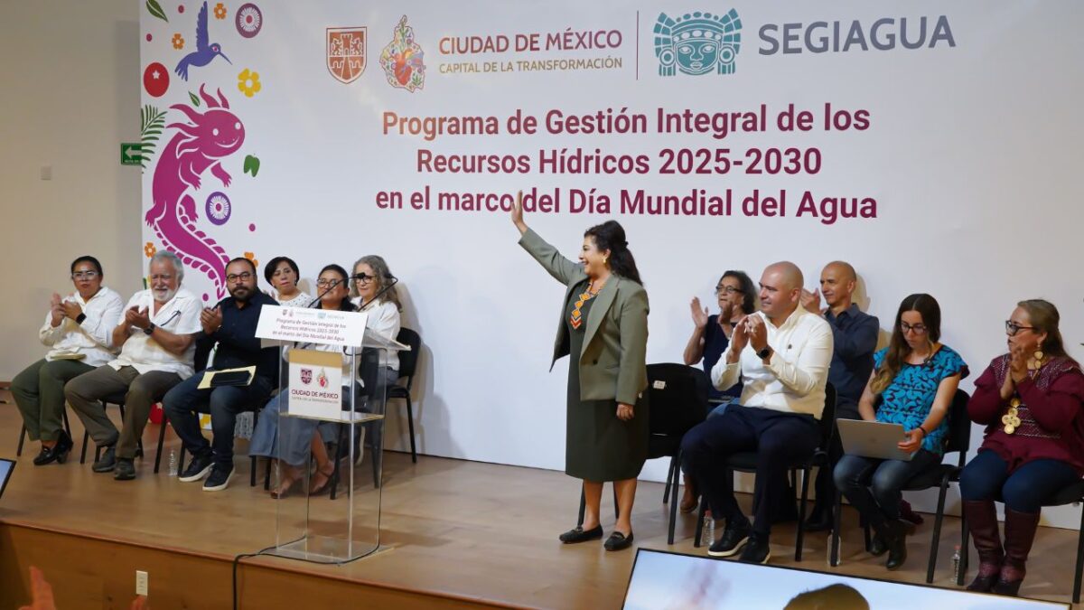 Presenta Brugada programa para gestión de recursos hídricos