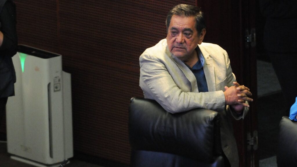 Puedo esperar hasta 2033: Salgado Macedonio. Noticias en tiempo real