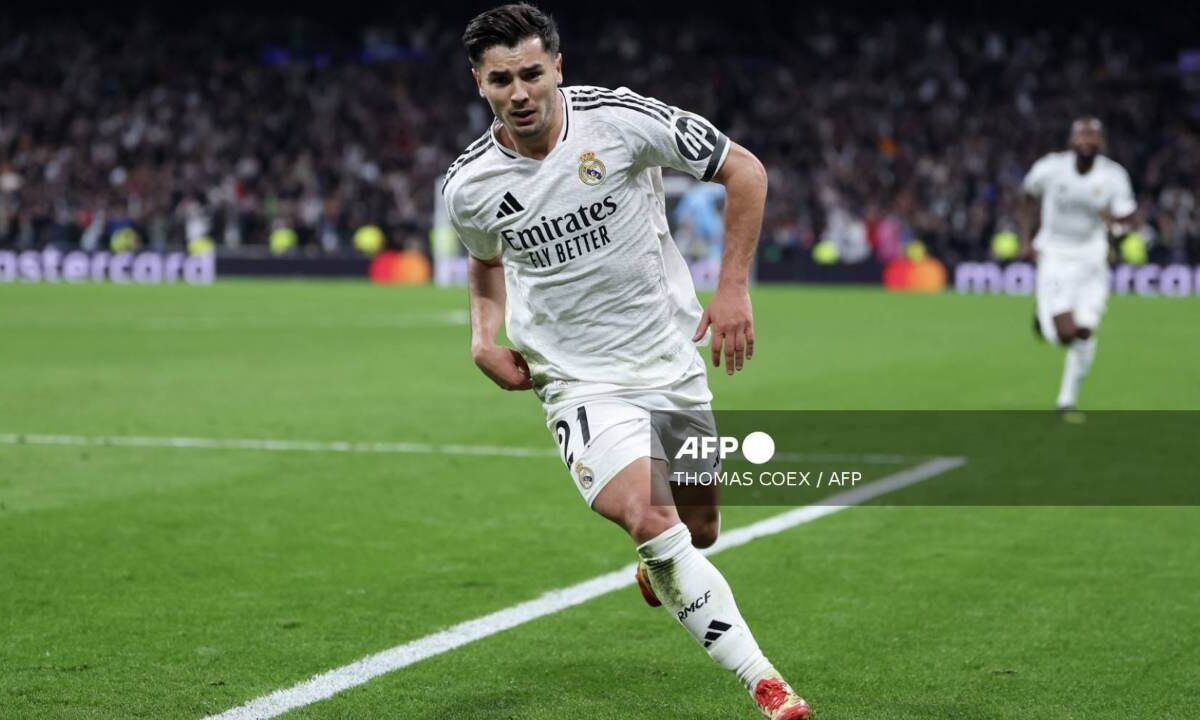 Con un gol de Brahim Díaz, el Real Madrid venció al Atlético en la ida de los octavos de final de la Champions League.