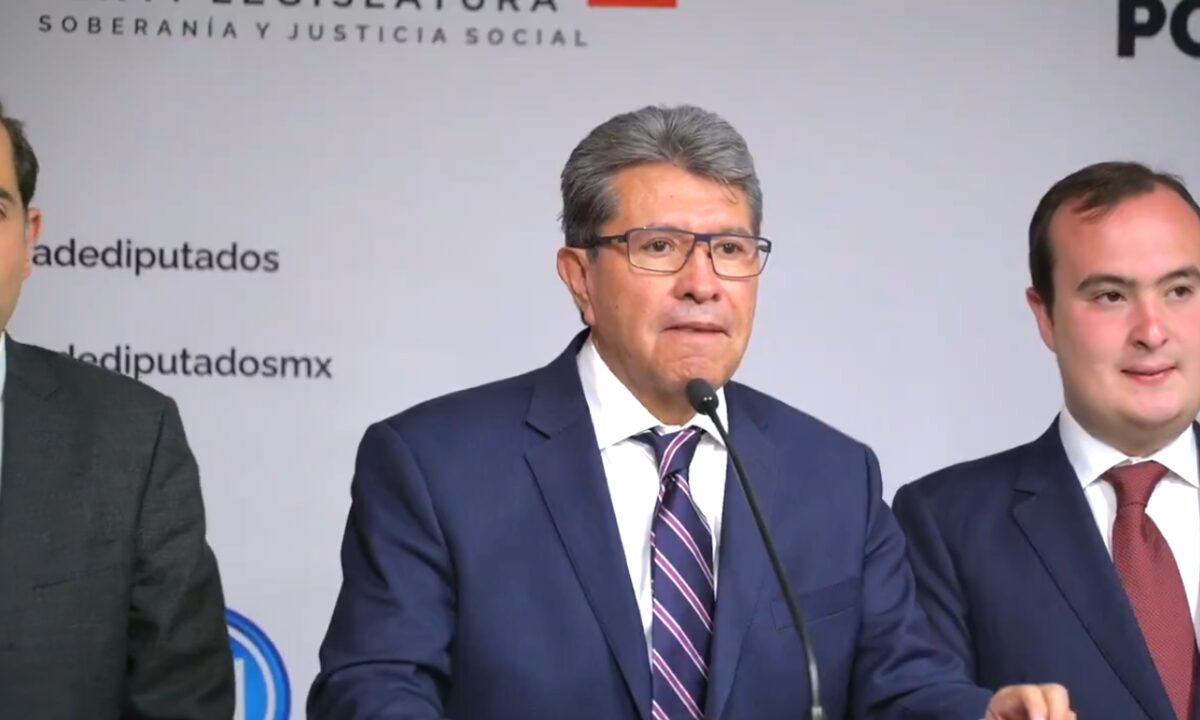 Ricardo Monreal dice que fue un asunto menor el incidente en el Zócalo