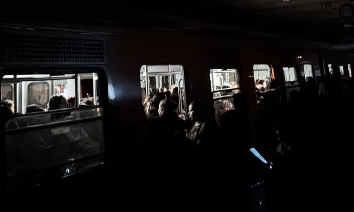 Una Falla eléctrica afectó el servicio de varias estaciones del Metro