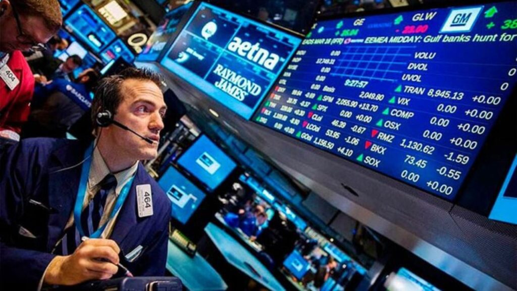Wall Street, en rojos, previo a la reunión de la Reserva Federal. Noticias en tiempo real
