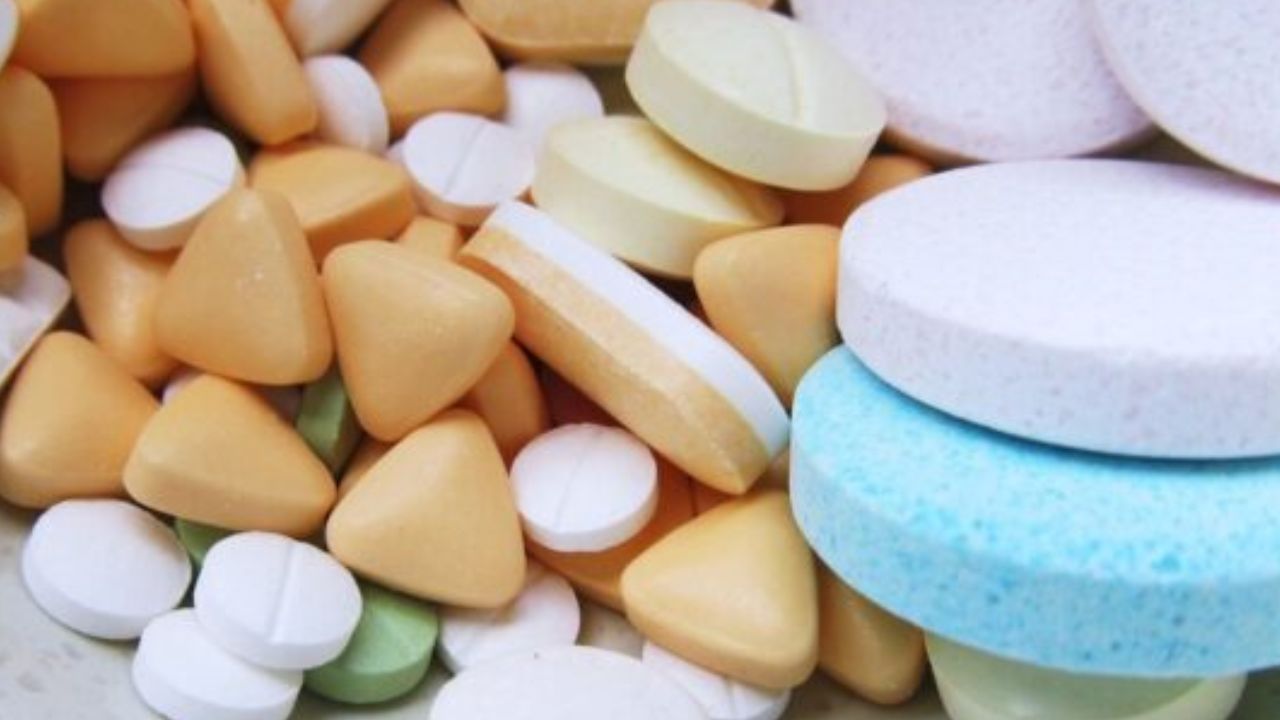 Aseguran Gobierno e industria farmacéutica y de dispositivos médicos acuerdan garantizar compras públicas íntegras y competitivas