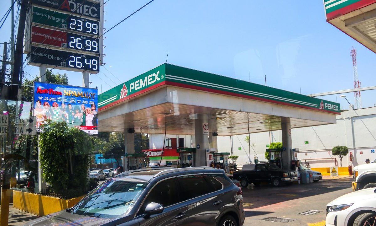 Más del 82% de estaciones de servicio venden gasolina regular en menos de 24 pesos