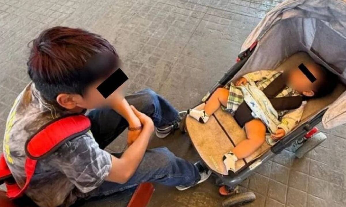 Dos menores perdidos en el metro, buscaban a sus padres