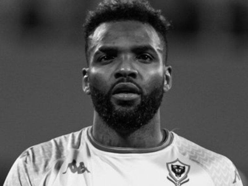 Muere el futbolista Aaron Boupendza, tras caer del undécimo piso