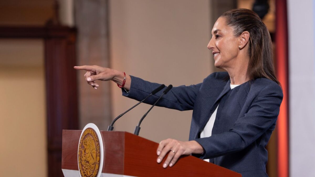 Advierte Sheinbaum período extraordinario en el Congreso