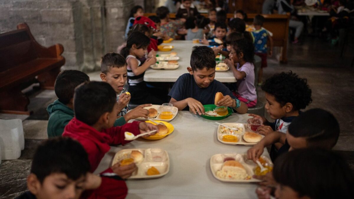 El 50% de niños y adolescentes que participaron en la consulta expresaron sentirse angustiados o tristes cuando no tienen qué comer. 