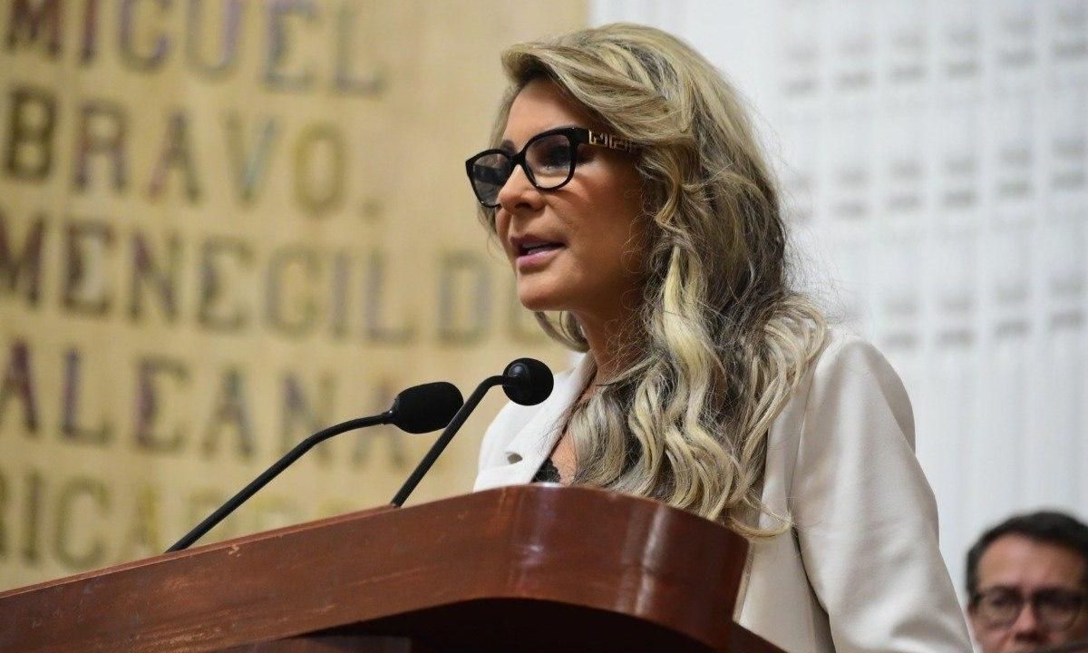 La presidenta del PRD en CDMX, Nora Arias, aseguró que luchará legalmente por conservar los principios del partido en la capital.