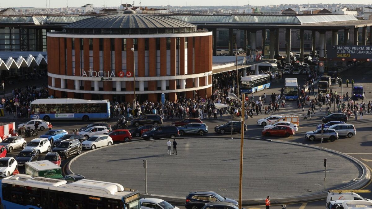 La falta del servicio desestabilizó varios servicios en el viejo continente.