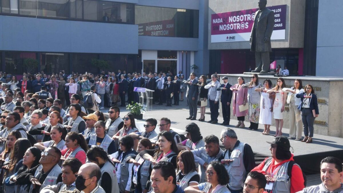 El INE arrancó la segunda etapa de capacitación de la elección judicial, en la que 1.8 millones de personas participarán como funcionarios.