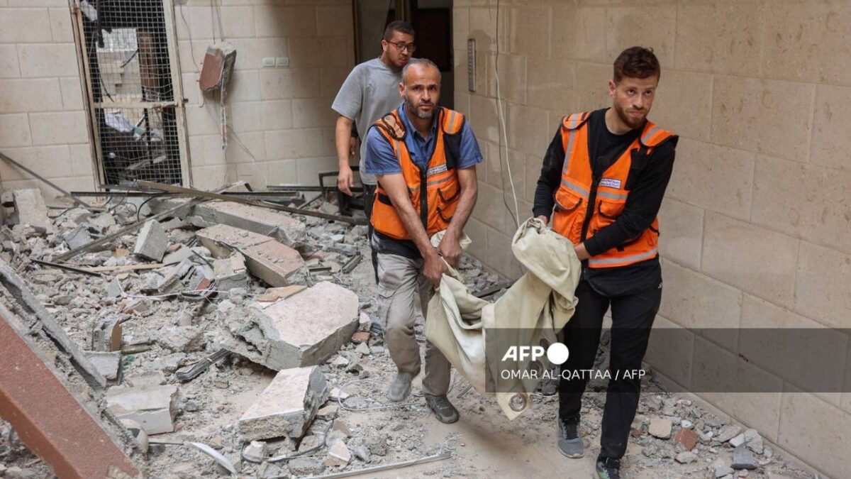 Continúan los ataques israelíes en la Franja de Gaza, 53 personas murieron tan solo este jueves