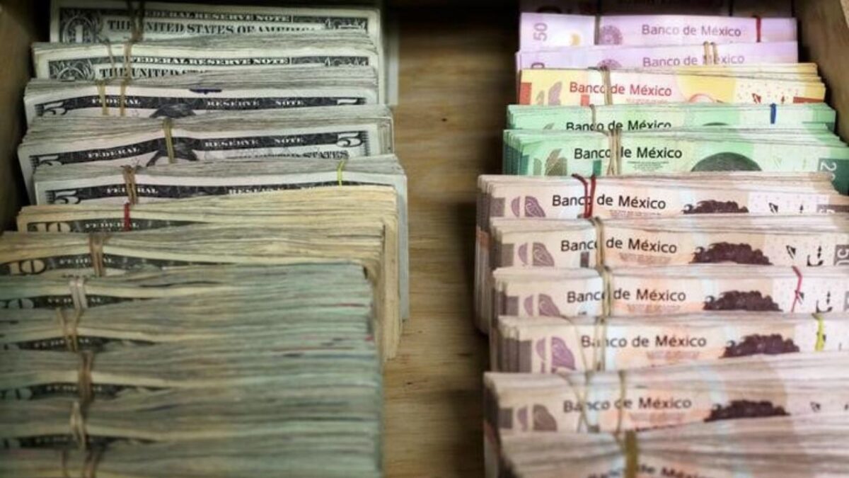 Durante febrero llegaron a México 4 mil 459 millones de dólares por remesas.