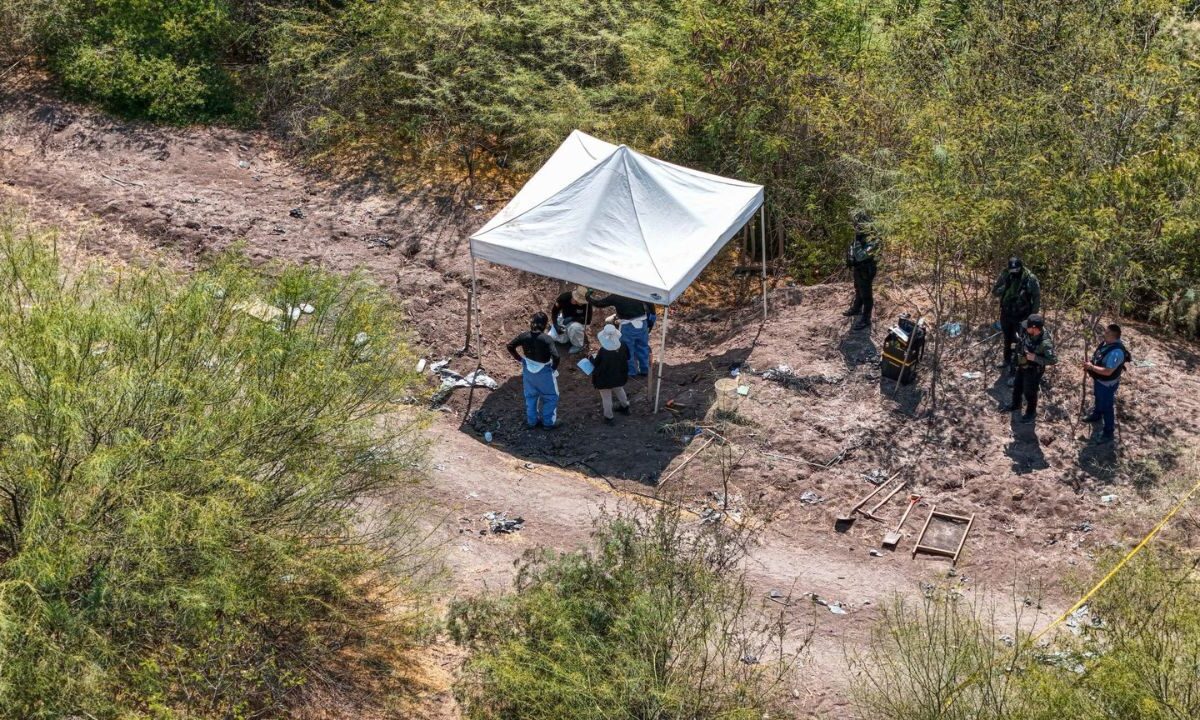 La FGE informó que terminaron los trabajos relacionados con el hallazgo de osamentas humanas en la sindicatura de Costa Rica en Culiacán.