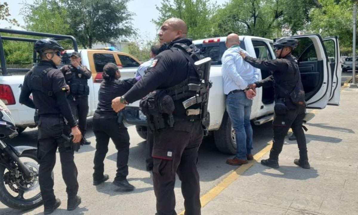 El delegado del Instituto Mexicano del Seguro Social (IMSS) en Tamaulipas, José Luis Aranza Aguilar, fue detenido.