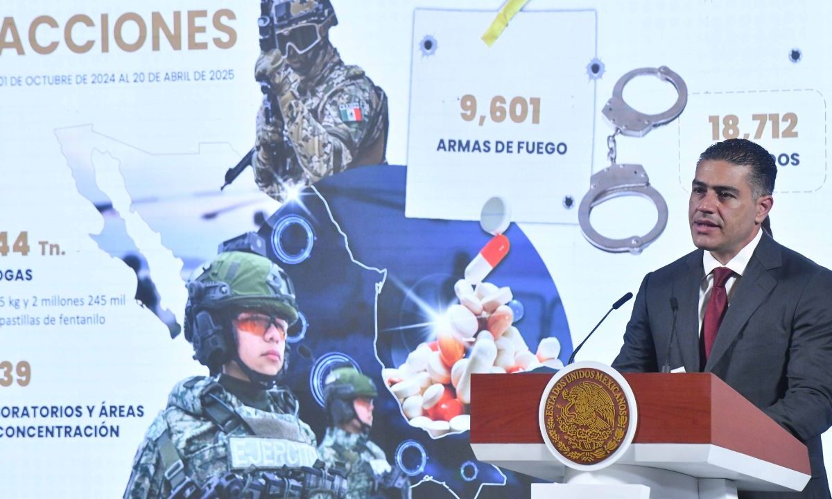 Omar García Harfuch indicó que el Ejército y Marina aseguraron más de 200 toneladas de sustancias químicas.