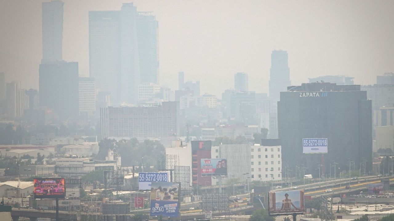 Clara Brugada adelantó que presentarán un conjunto de medidas para enfrentar la contaminación y el cambio climático a nivel metropolitano.