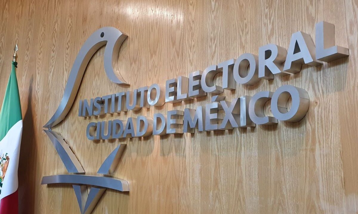 Fachada del IECM en la CDMX
