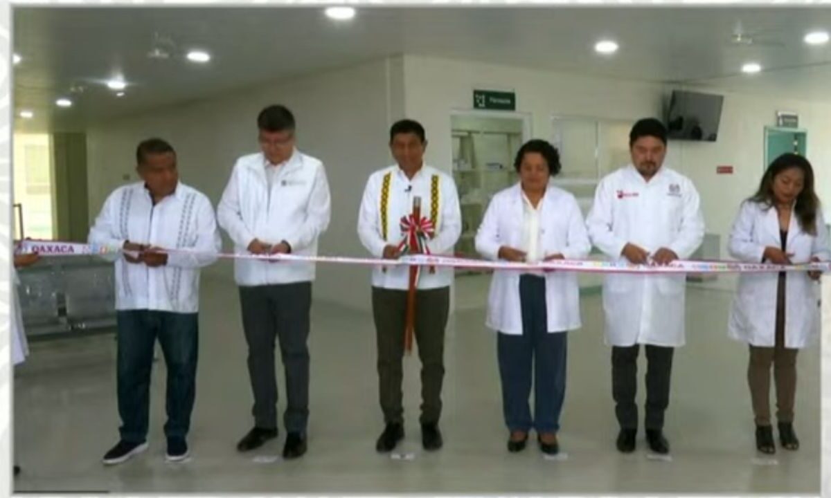 Inauguran Centro de Salud Urbano en Mitla, Oaxaca