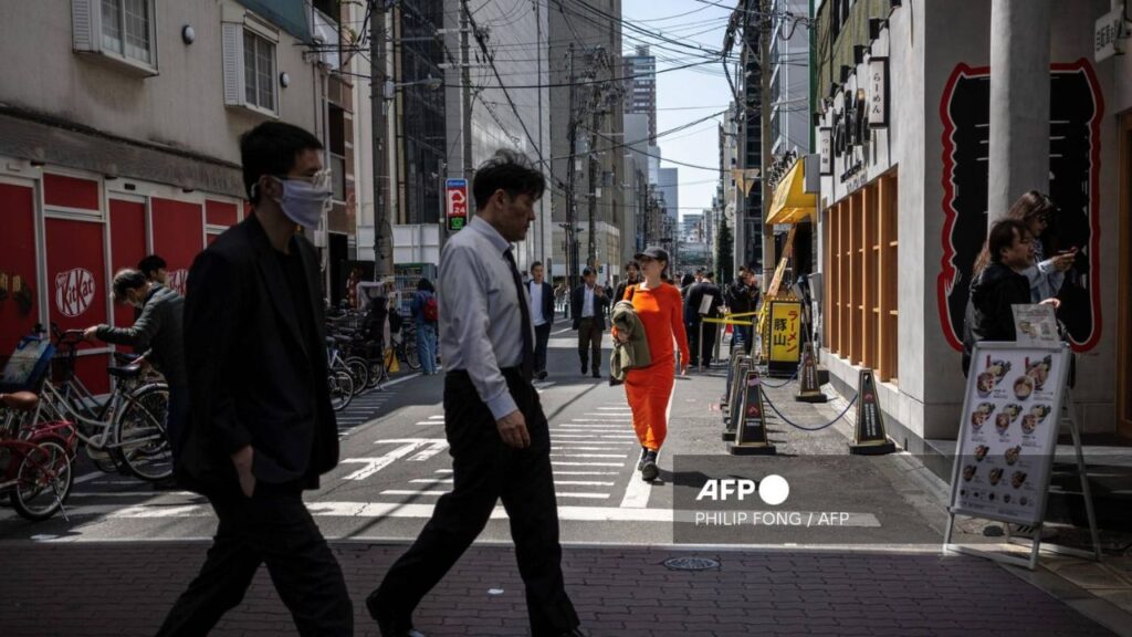 En Japón, arrestan a 4 por vender imágenes obscenas creadas con IA. Noticias en tiempo real