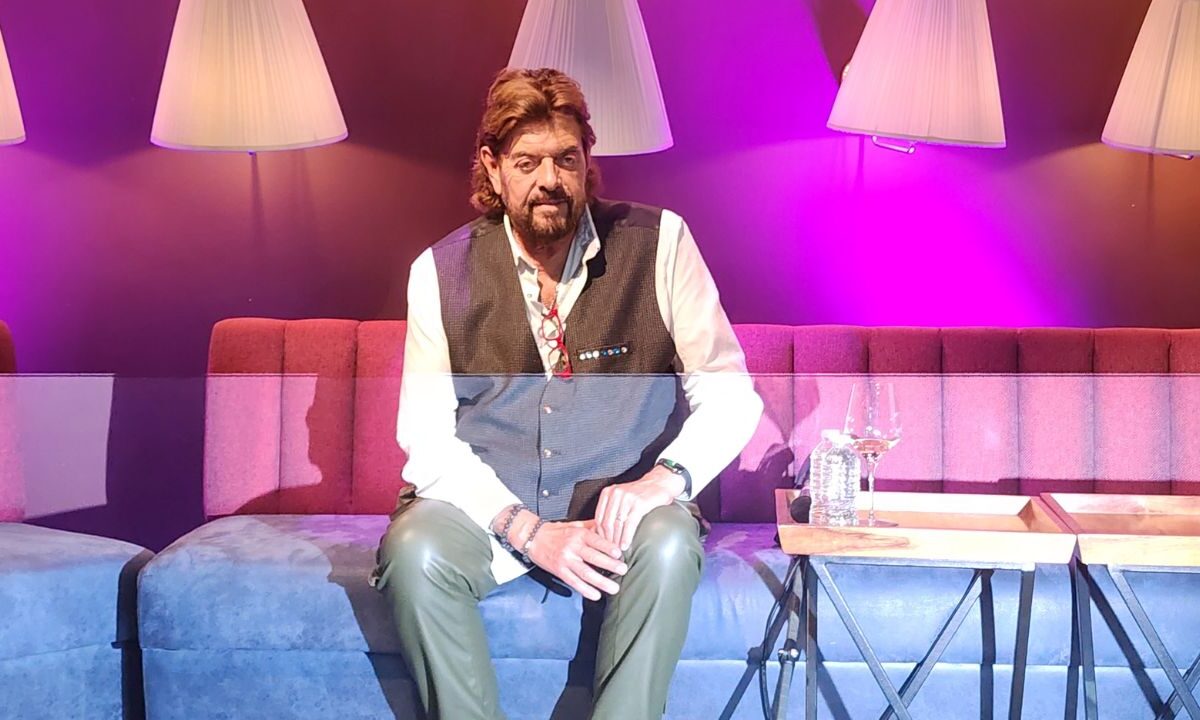 El legado de Alan Parsons como ingeniero de audio se encuentra en discos como The Dark Side of the Moon de Pink Floyd y Abbey Road de The Beatles.