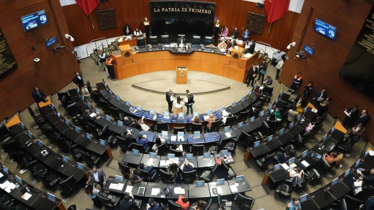 Llega al Senado la iniciativa de nueva Ley de Telecomunicaciones enviada por la presidenta Claudia Sheinbaum.