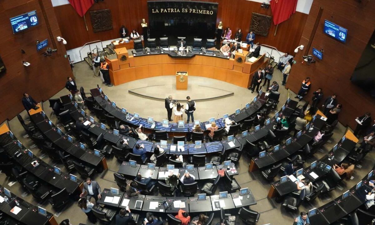 Llega al Senado la iniciativa de nueva Ley de Telecomunicaciones enviada por la presidenta Claudia Sheinbaum.