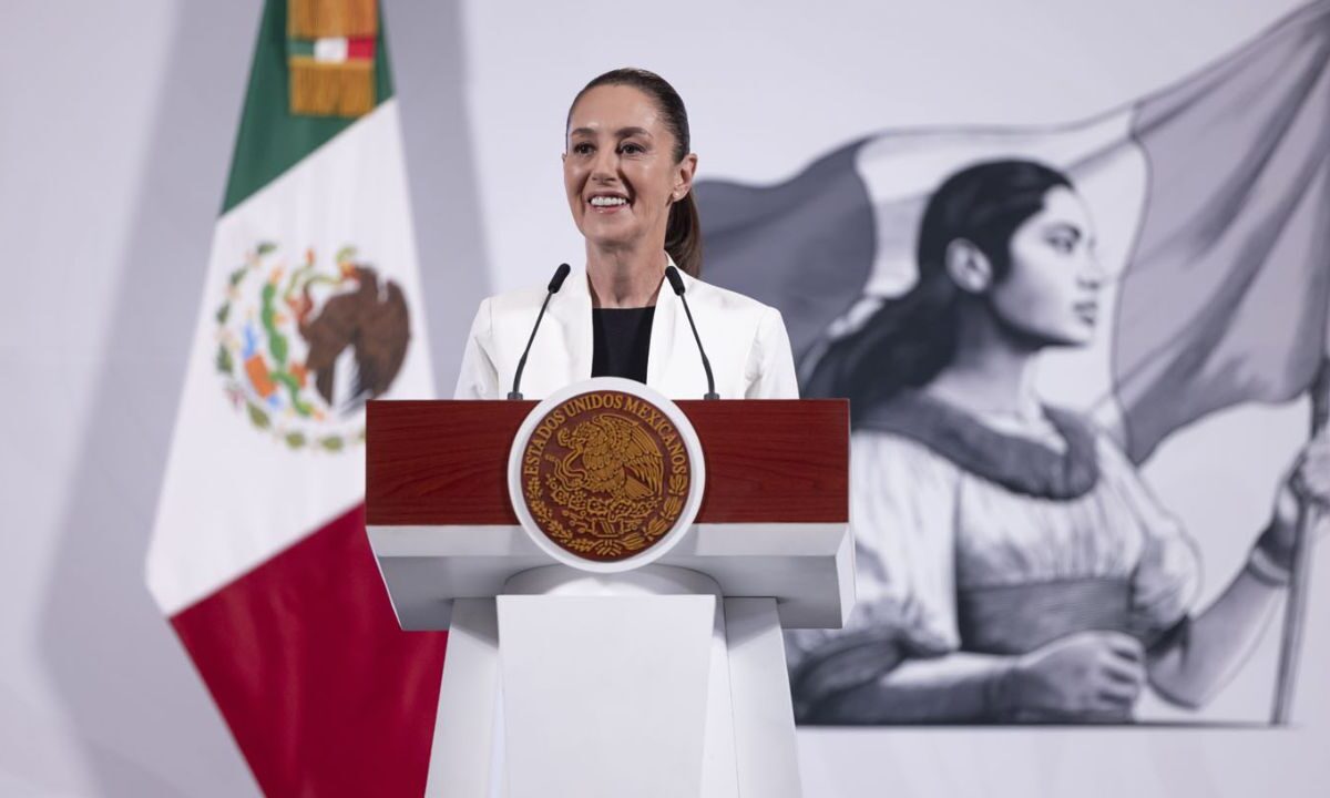 Sigue en vivo la Mañanera del Pueblo del viernes 25 de abril de la presidenta Claudia Sheinbaum desde Palacio Nacional.