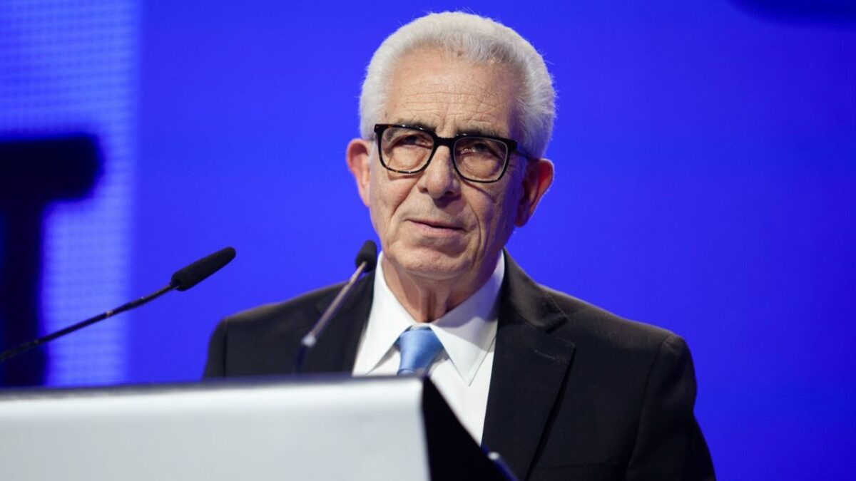 Morena y PT en la Cámara de Diputados rechazaron las declaraciones del ex presidente Ernesto Zedillo tras señalar al gobierno de matar a la democracia en México.