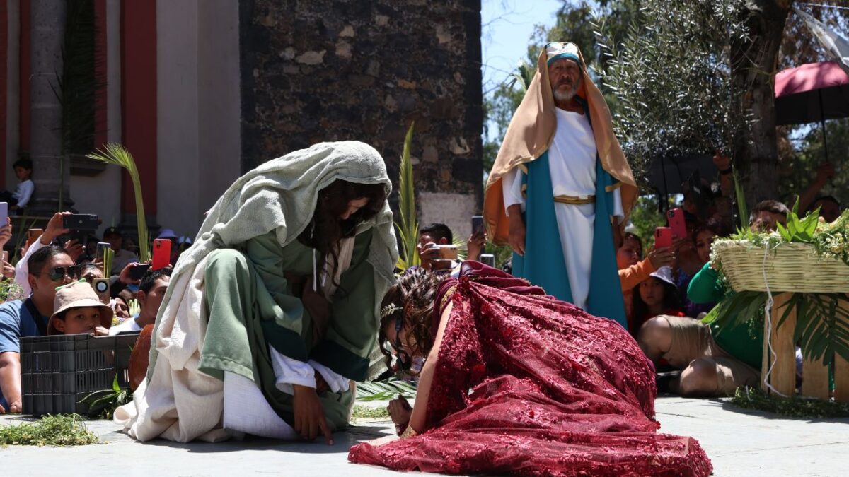 La joven comentó que para su familia, el que ella participe con un personaje tan representativo como lo es la madre de Jesús, significa una bendición.