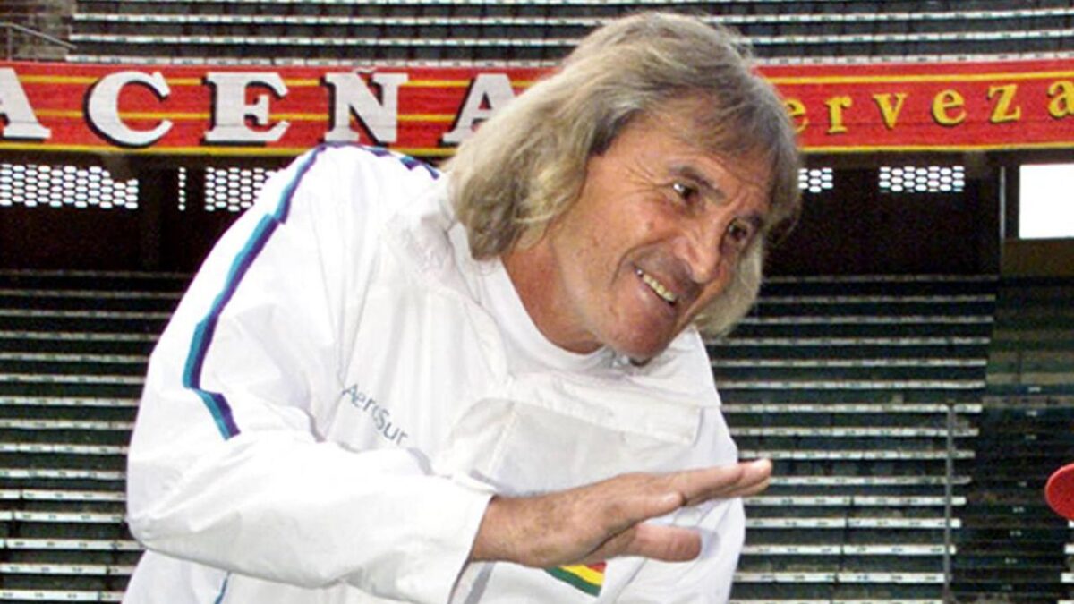 Hugo Orlando "El Loco" Gatti, emblemático arquero del fútbol argentino y exintegrante de la selección albiceleste, falleció este domingo a los 80 años, según confirmaron fuentes de la Conmebol.