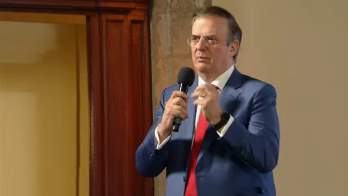 Ebrard descarta la cancelación de inversiones en el país.
