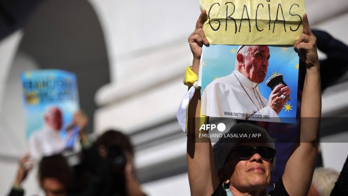 El último adiós del Papa Francisco en su natal Argentina, a donde nunca volvió, se convirtió en una congregación de gozo y esperanza.