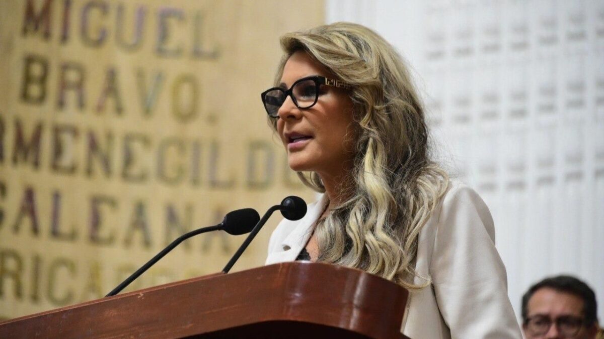 Nora Arias del PRD