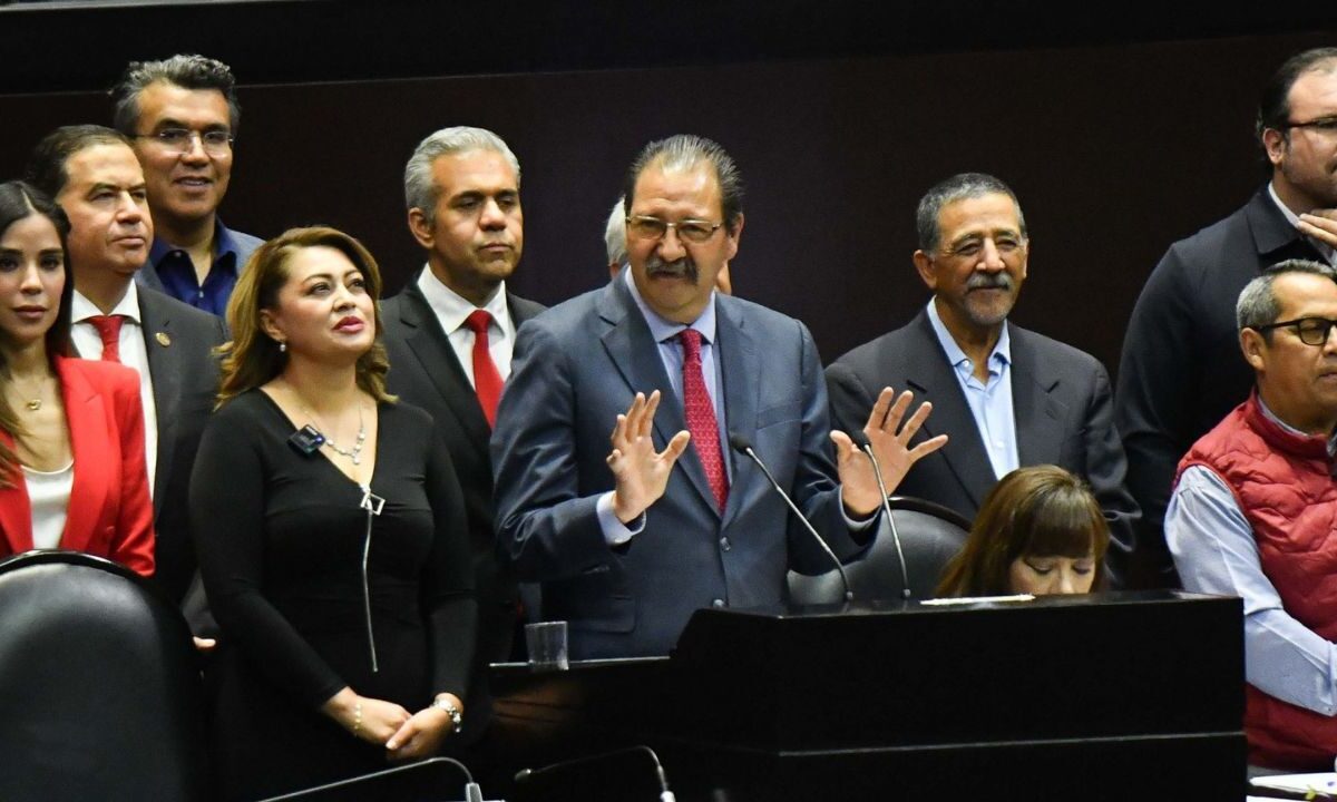 Reginaldo Sandoval, coordinador de los diputados del PT, aseguró que la relación con Morena está “congelada” por su soberbia.