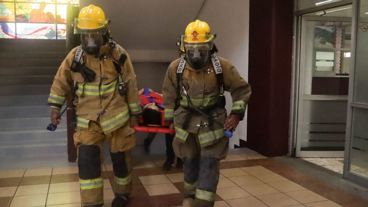 Conoce qué pasos debes seguir antes, durante y después de un sismo, para mantenerte seguro y evitar en lo posible incidentes mayores.