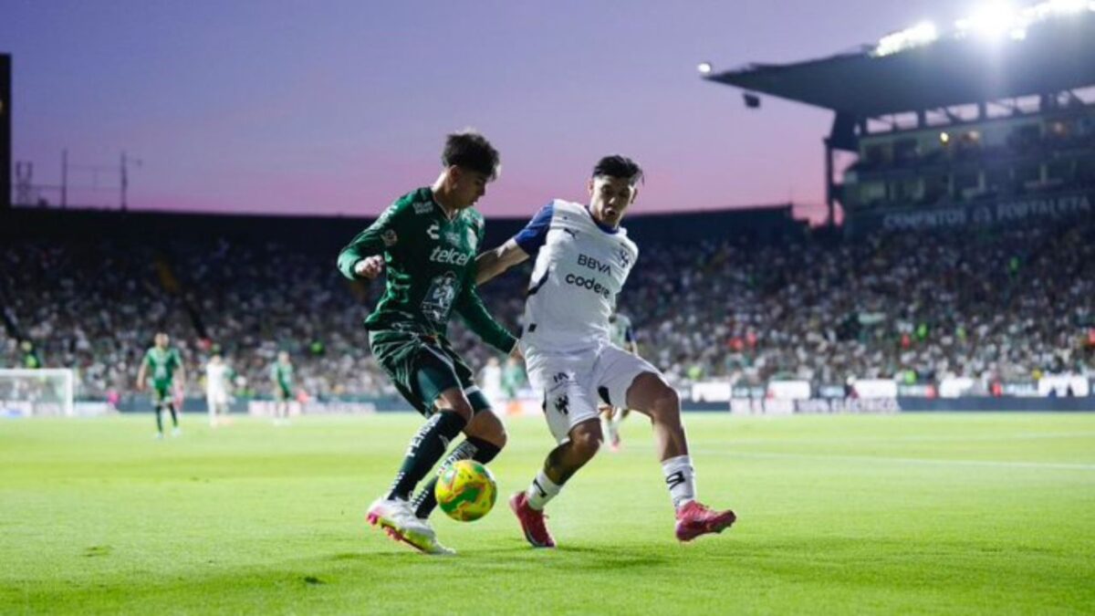 Rayados derrotó al León y afianza su pase al Play-In.